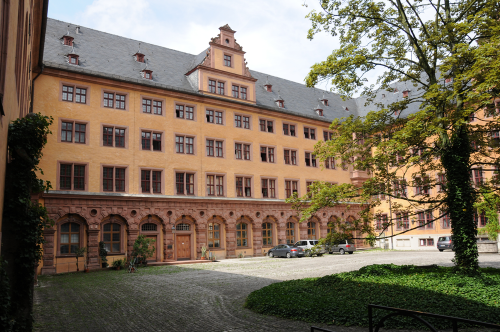 Innenhof der Alten Universität von Würzburg, Robert Emmerich  / pixelio.de